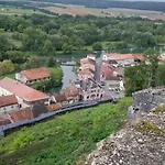 Bed & Breakfast D'hotes Notre Paradis Dun-sur-Meuse