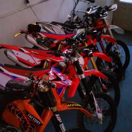 D'hotes Notre Paradis לינה וארוחת בוקר *