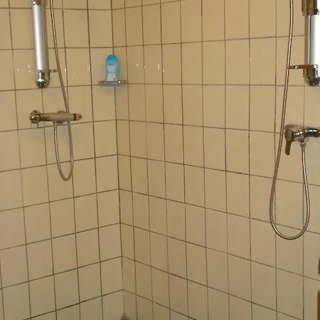 לינה וארוחת בוקר D'hotes Notre Paradis *