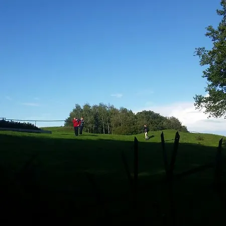 לינה וארוחת בוקר D'hotes Notre Paradis *