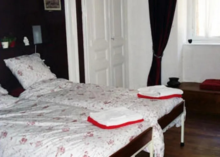 D'hotes Notre Paradis לינה וארוחת בוקר Dun-sur-Meuse