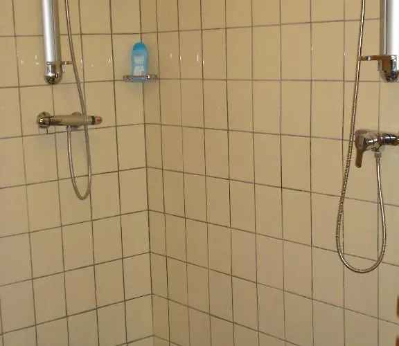 לינה וארוחת בוקר D'hotes Notre Paradis *