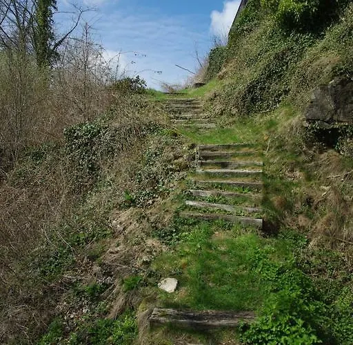 לינה וארוחת בוקר D'hotes Notre Paradis