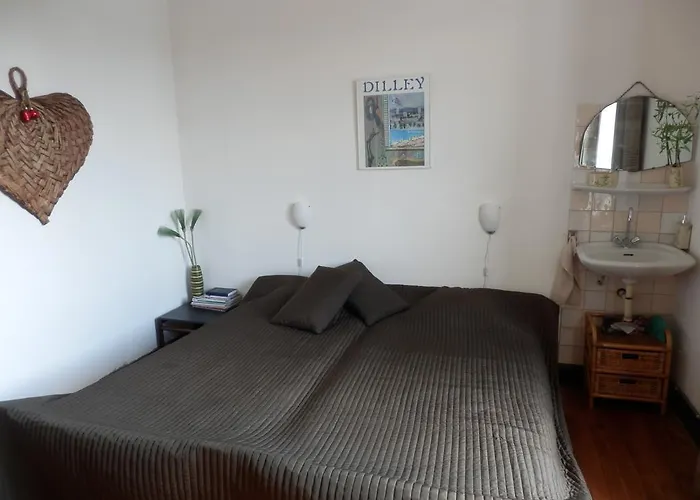 D'hotes Notre Paradis לינה וארוחת בוקר *